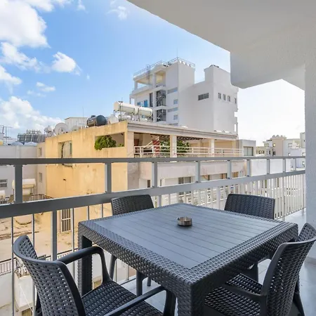 2-br By Finikoudes Larnaka